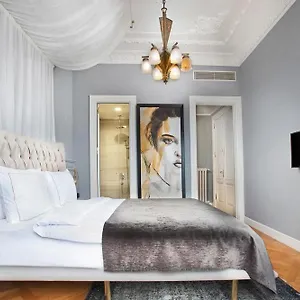 Lina Taksim Pera Former Walton Otel